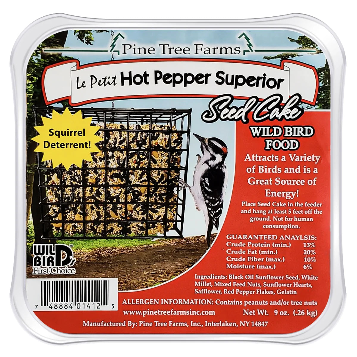 Le Petit Hot Pepper Superior Seed Cake, Set of 4, featuring compressed wild-bird seed and red pepper flakes, displayed in a wire-cage feeder for squirrel deterrence.