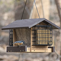 Going Green® Contemporary Deluxe Ranch Feeder with Suet Feeders